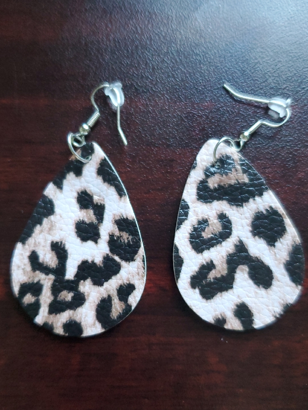 Leopard Print Teardrop Earrings – Women’s Jewelry